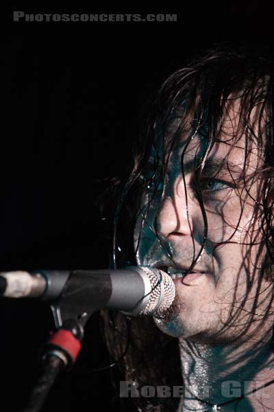 HIGH ON FIRE - 2006-07-16 - PARIS - Batofar - 